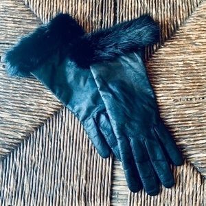 ✨✨Black Leather Mink Trimmed Wool Lined Gloves✨ 6 1/2✨
